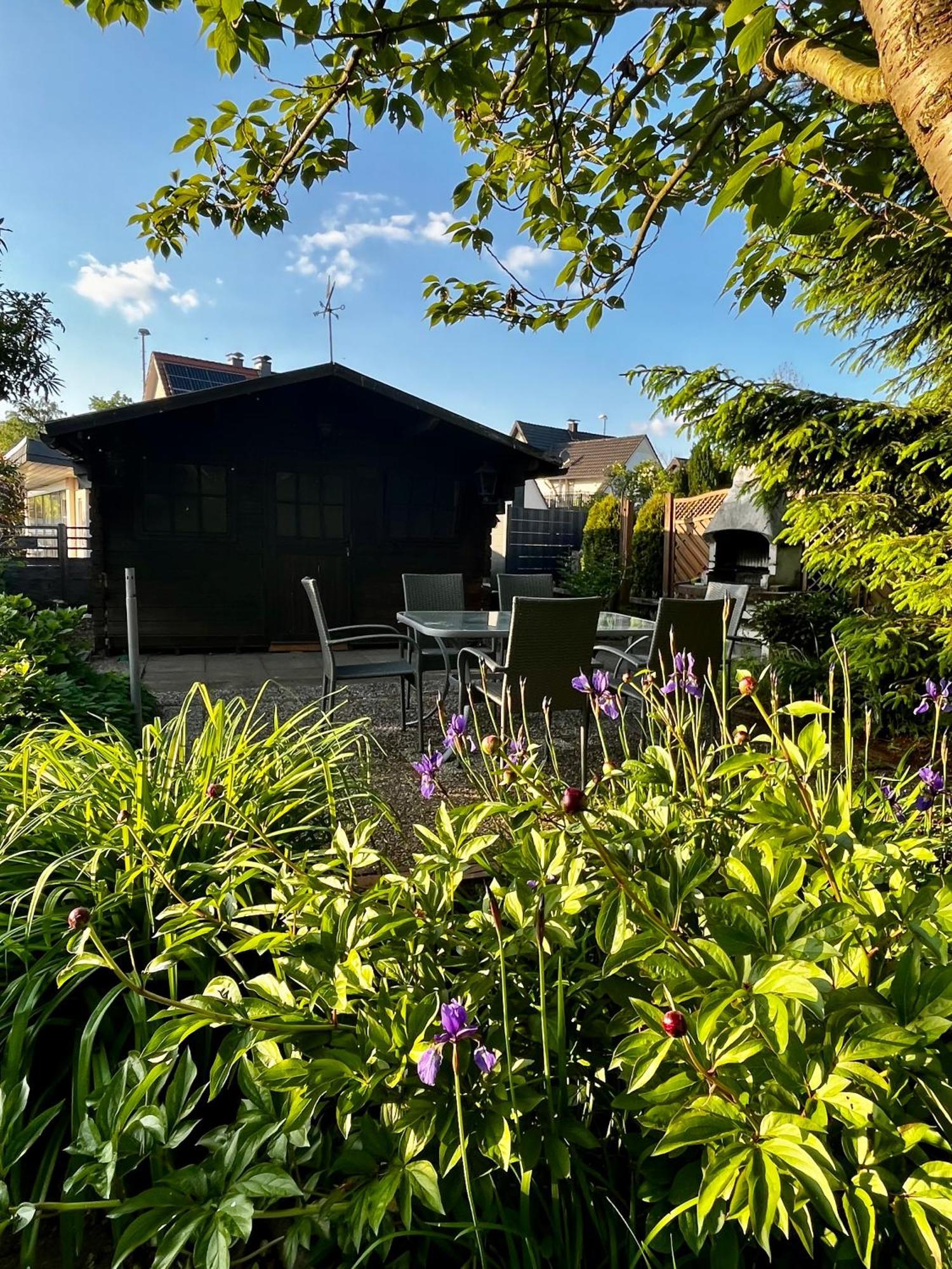 Ferienhaus Windmuehlenweg Mit Grossem Sonnigen Garten -Neu- Spenge Exterior foto